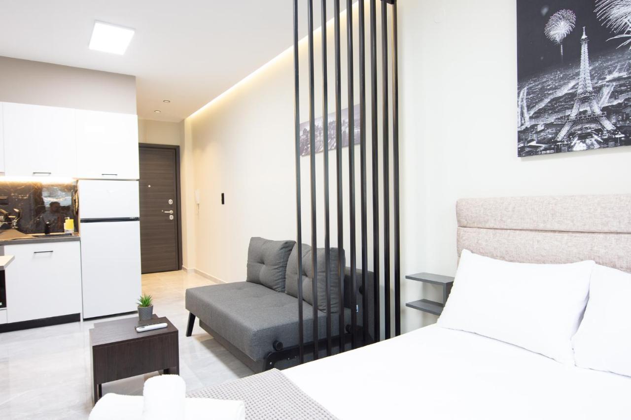 Skg Luxury Apartment Солун Екстериор снимка