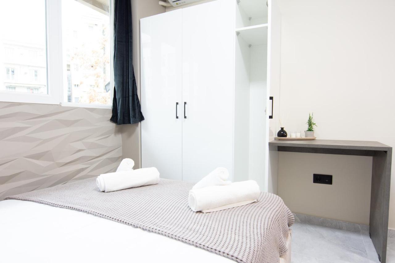 Skg Luxury Apartment Солун Екстериор снимка