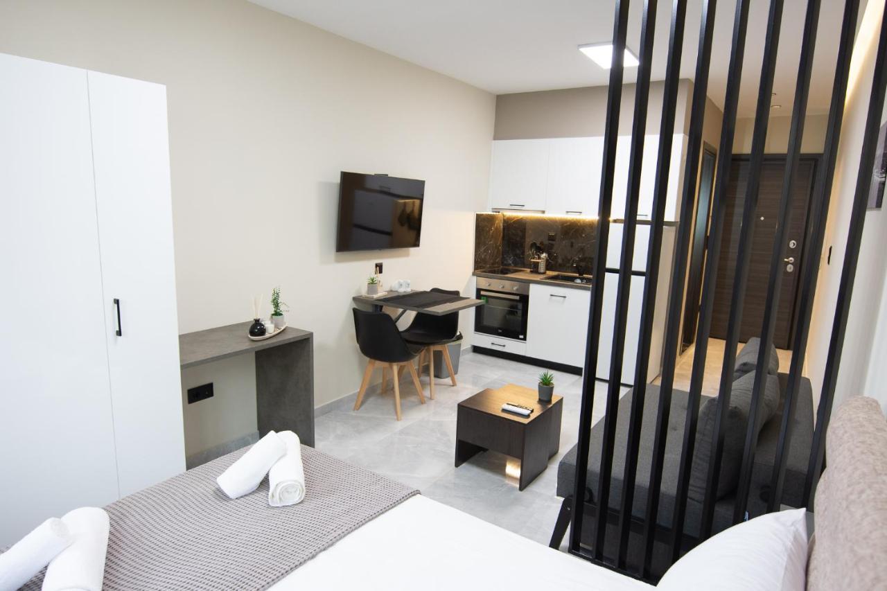 Skg Luxury Apartment Солун Екстериор снимка